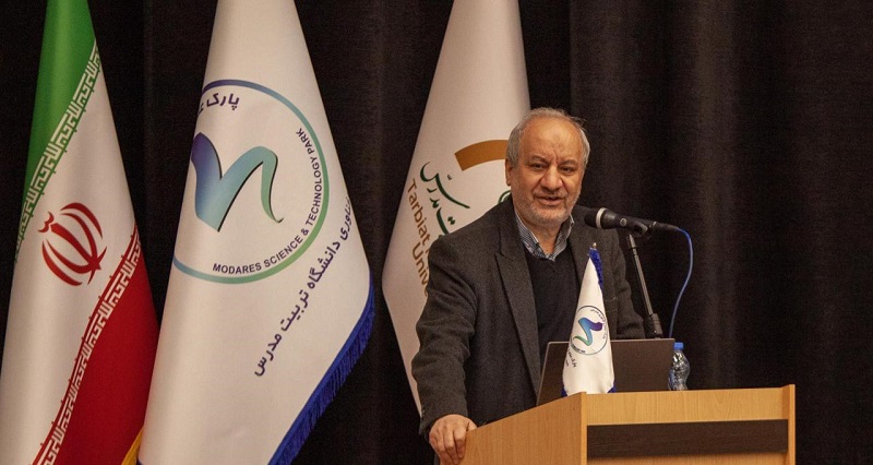 برگزاری نشست معرفی فعالیت های پارک علم و فناوری و مرکز نوآوری و شتابدهی مدرس